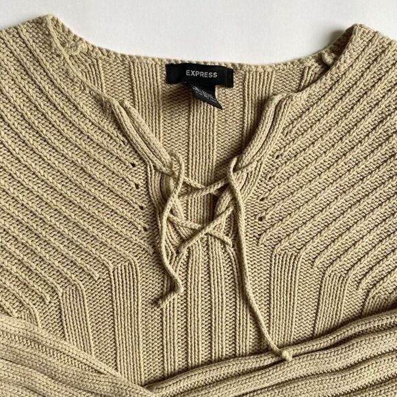 Y2K tan sweater w/lace up detail - Picture 3 of 7